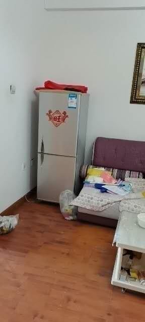 出租金星花园，山上步行街楼房出租